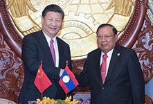 习近平访问老挝