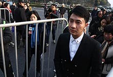 杭州保姆纵火案再次开庭