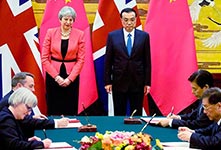 李克强晤英首相特雷莎·梅
