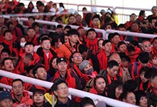 乡民工24小时回家路