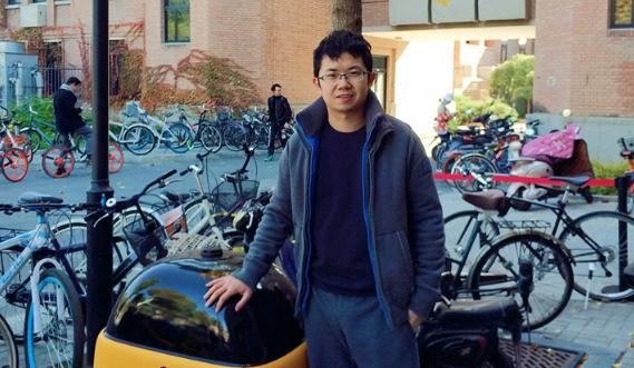 李兴龙无人快递撬开高校商机