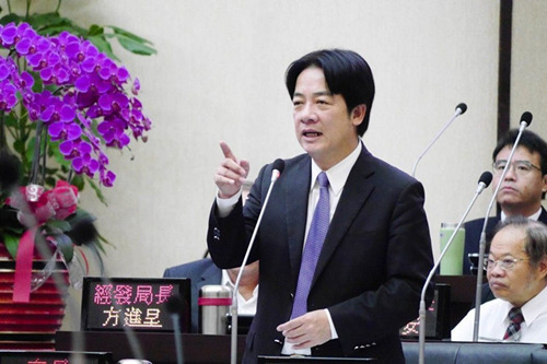 赖清德不务正业 抛“独论”转移焦点