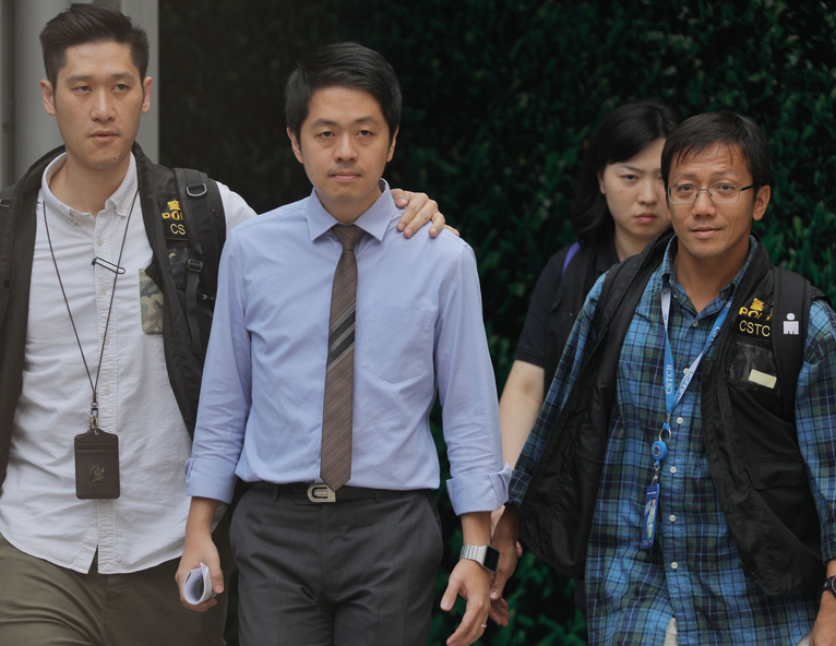 警方拘许智峯 刑事性质已定