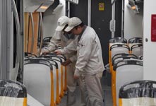 运营海拔最高的有轨电车青岛下线